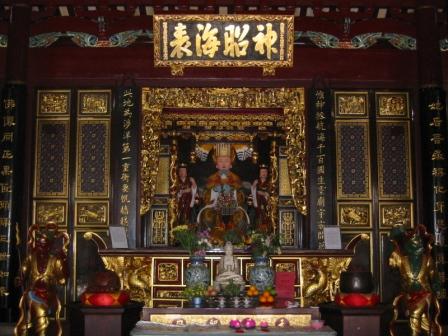 inside thian hock keng