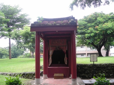 tomb of the followers