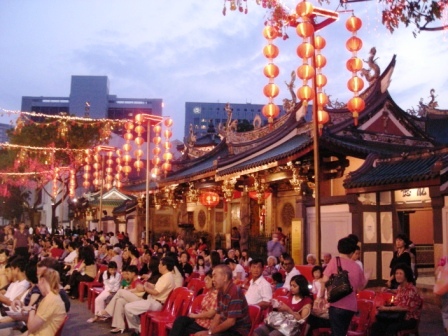 yuan xiao at thian hock keng temple